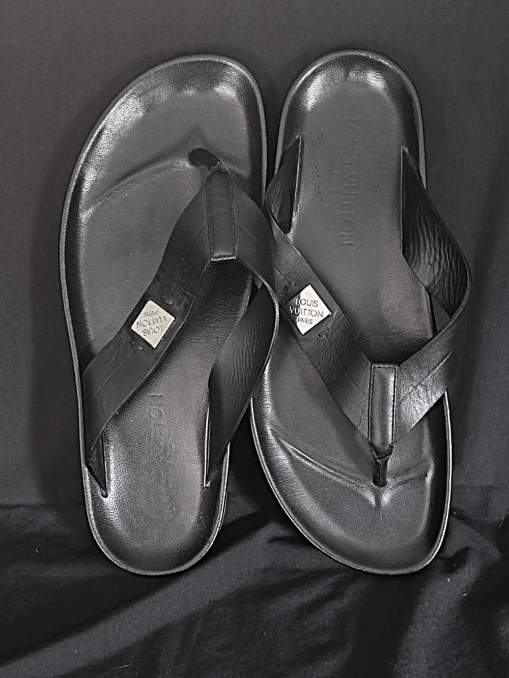 Louis Vuitton Mens Sandals Lightly Used in Excellent Condition